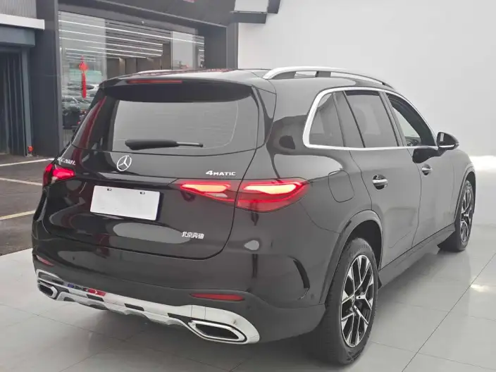 Mercedes-Benz GLC 2024 Model Facelift GLC 260 L 4MATIC Luxury Model 5 seat – фото 7