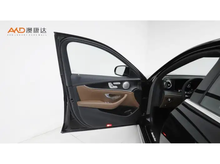 Mercedes-Benz E-Class 2023 Model Facelift E 300 L Fashion Model Sports sedan – фото 9