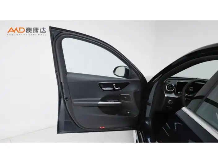 Mercedes-Benz C-Class 2023 Model Facelift II C 260 L Sports Edition – фото 10