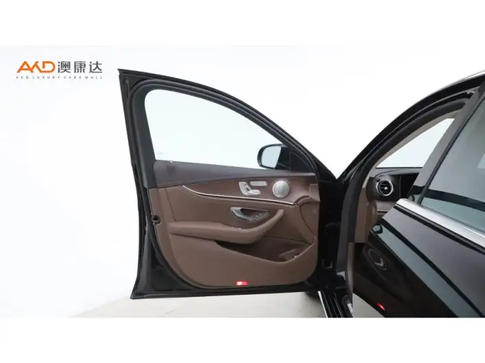 Mercedes-Benz E-Class 2023 Model Facelift E 300 L Luxury Model sedan – фото 9