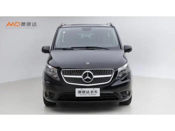 Viano 2023 Model 2.0T Business Edition 7 seat – фото 2