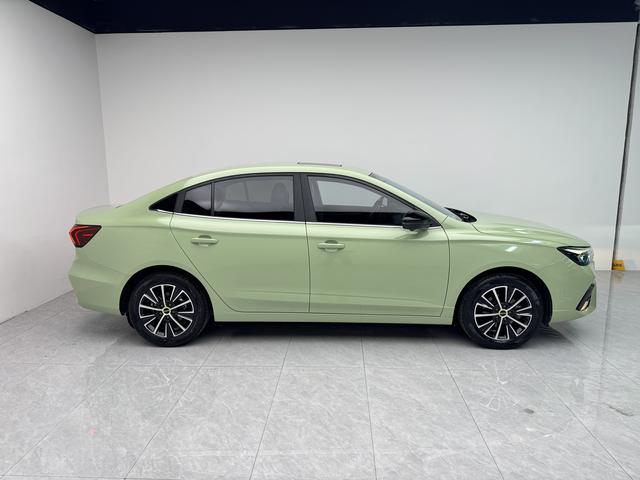 Roewe i5 2021 1.5L CVT Diamond – фото 8