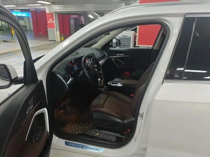 BMW X1 2023 Model sDrive25Li M Sports Set – фото 9
