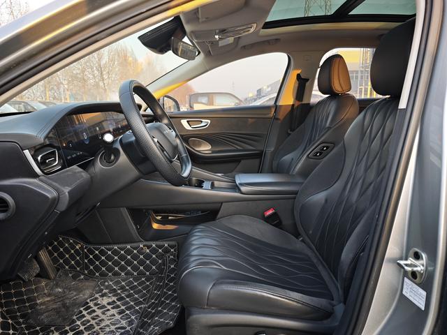 Roewe D7 DMH Раздел 2023 125 Beyond Edition – фото 5