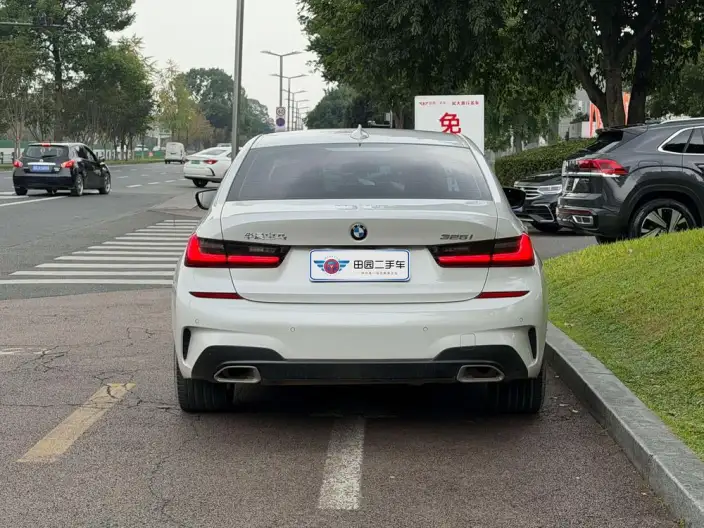 BMW 3 Series 2022 Model Facelift 325i M Sports Set – фото 5
