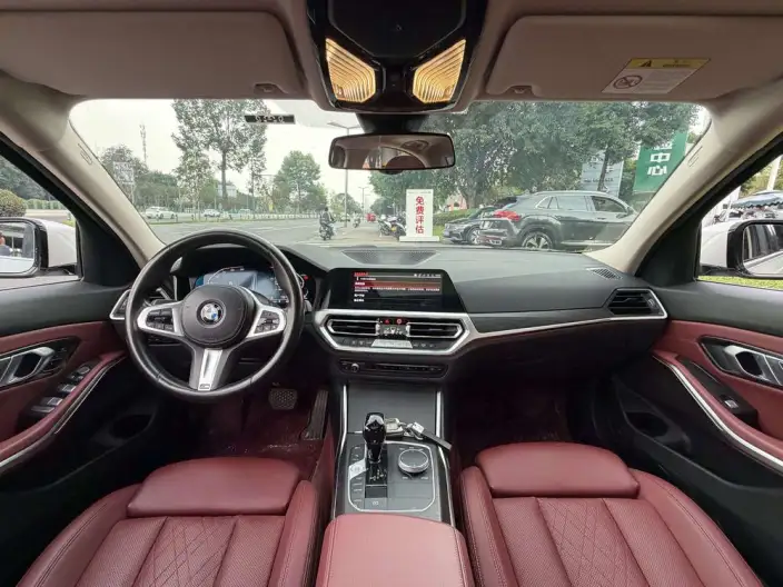 BMW 3 Series 2022 Model Facelift 325i M Sports Set – фото 7
