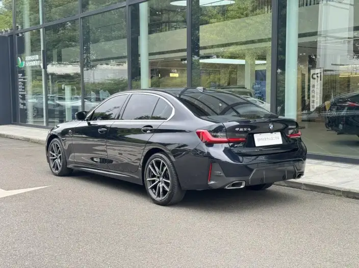 BMW 3 Series 2023 Model 325Li xDrive M Sports Set – фото 4