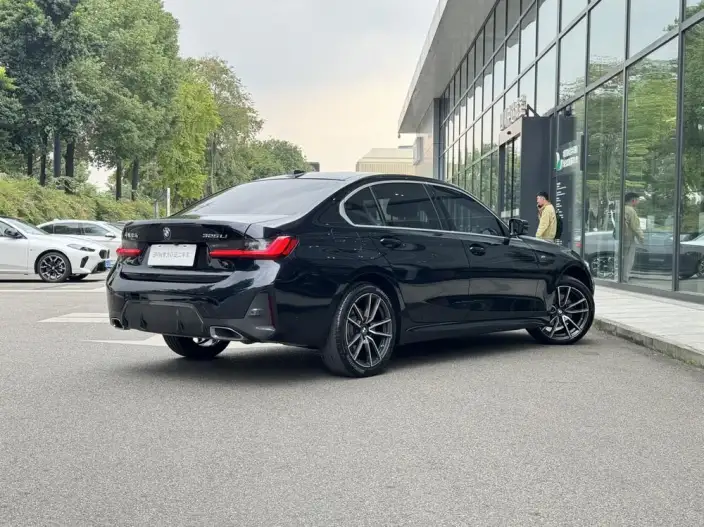 BMW 3 Series 2023 Model 325Li xDrive M Sports Set – фото 6