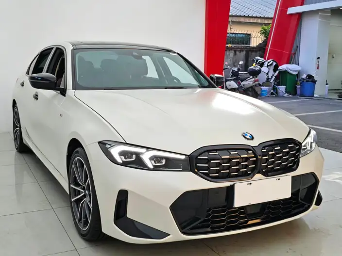 BMW 3 Series 2025 Model 325Li M Sports Set – фото 3