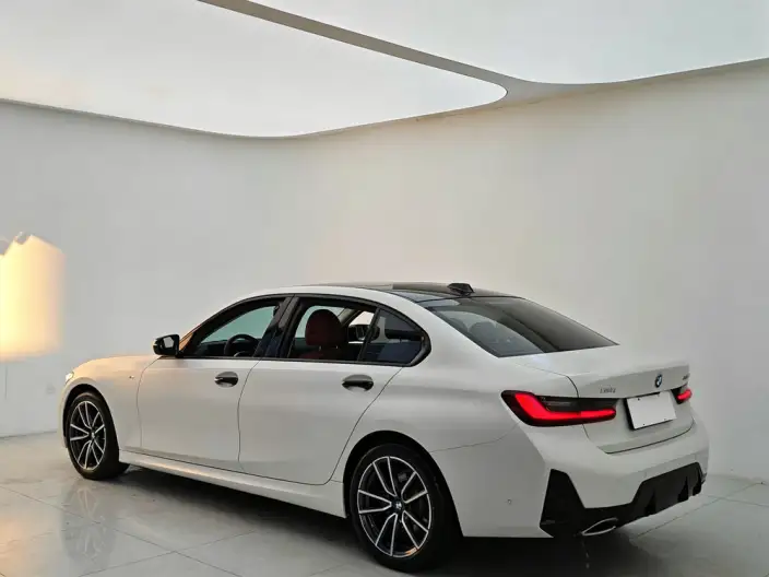 BMW 3 Series 2025 Model 325Li M Sports Set – фото 5