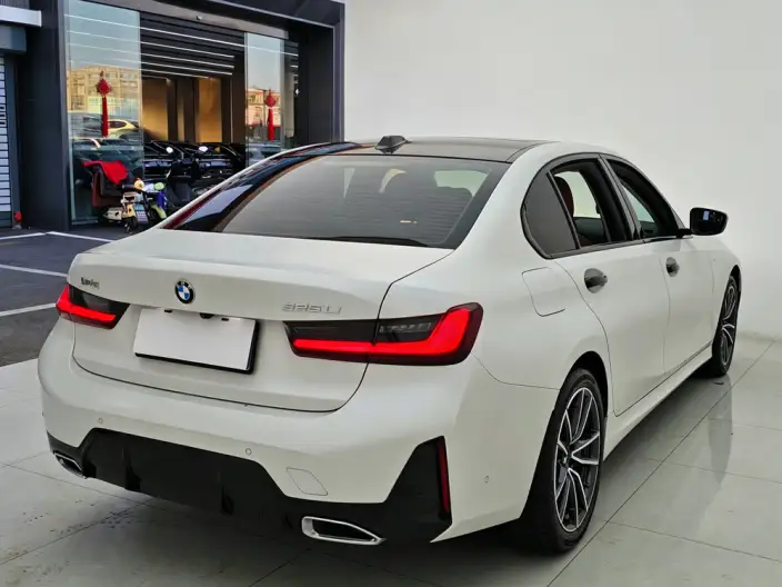 BMW 3 Series 2025 Model 325Li M Sports Set – фото 7