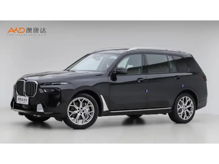 BMW X7 2023 Model xDrive40i Leading Model Luxury Set – фото 1
