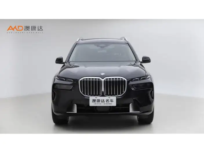 BMW X7 2023 Model xDrive40i Leading Model Luxury Set – фото 2