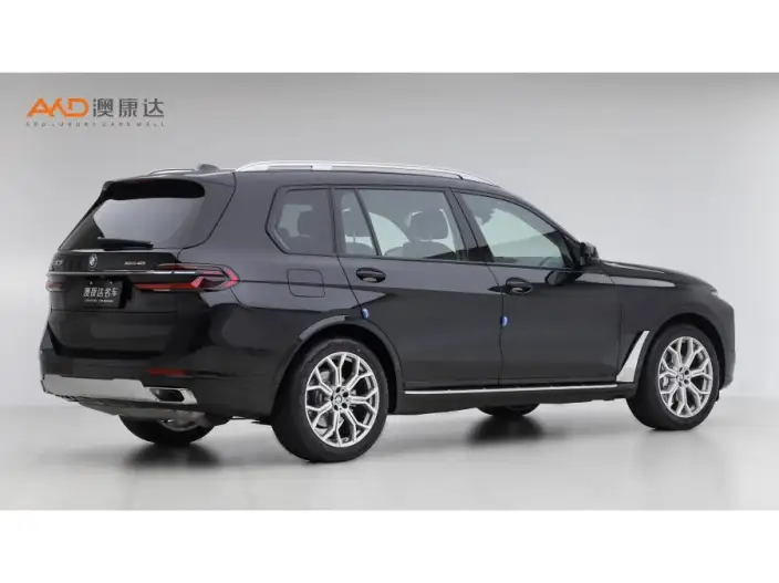 BMW X7 2023 Model xDrive40i Leading Model Luxury Set – фото 4