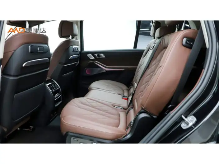 BMW X7 2023 Model xDrive40i Leading Model Luxury Set – фото 8