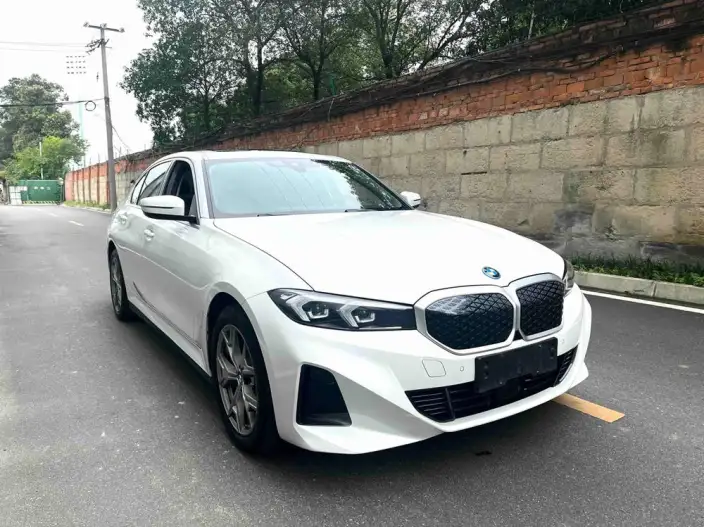 BMW i3 2025 Model eDrive35L – фото 3