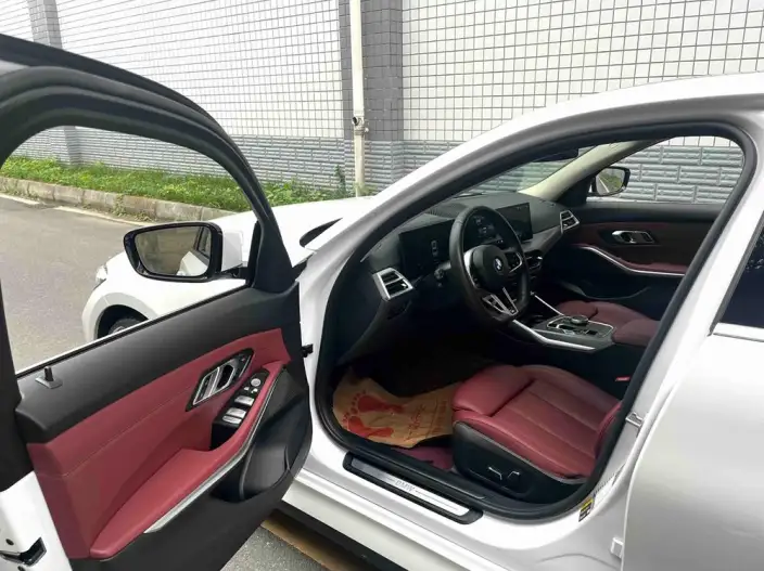 BMW i3 2025 Model eDrive35L – фото 7