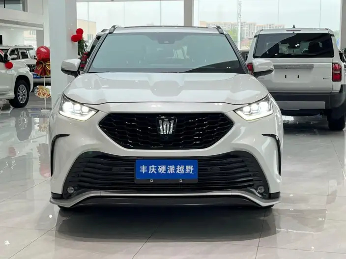Crown Kluger 2024 Model Intelligent Hybrid 2.5L E-CVT 4WD Deluxe Edition – фото 2