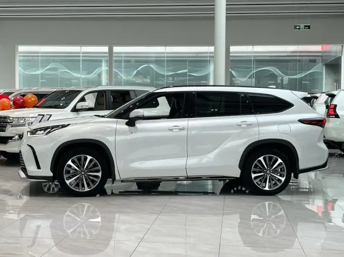 Crown Kluger 2024 Model Intelligent Hybrid 2.5L E-CVT 4WD Deluxe Edition – фото 3