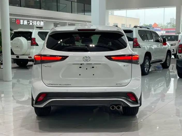 Crown Kluger 2024 Model Intelligent Hybrid 2.5L E-CVT 4WD Deluxe Edition – фото 4