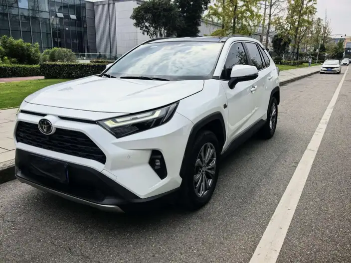 Toyota RAV4 2023 Model 2.0L CVT 2WD Fashion PLUS Edition – фото 1