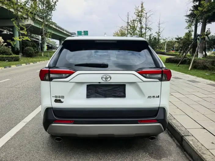 Toyota RAV4 2023 Model 2.0L CVT 2WD Fashion PLUS Edition – фото 4