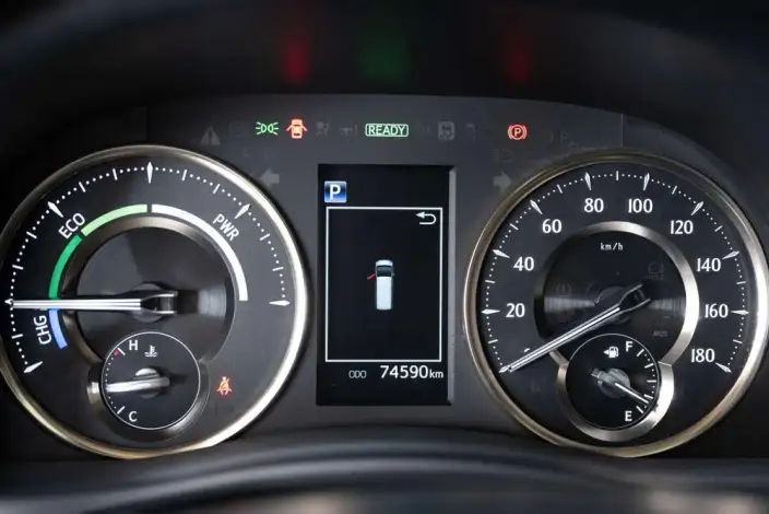 Elfa 2021 Model Hybrid 2.5L Premium – фото 9