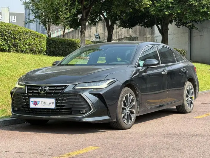 Toyota Avalon 2023 Model 2.0L CVT Deluxe Edition – фото 1