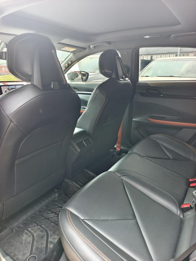 Changan UNI-V 2022 1.5T Sport – фото 13