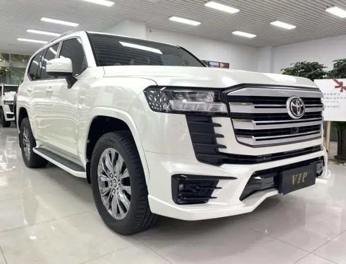 Land Cruiser (import 2024 Model 4.0L Automatic 4WD 7 seat Parallel Imported – фото 3