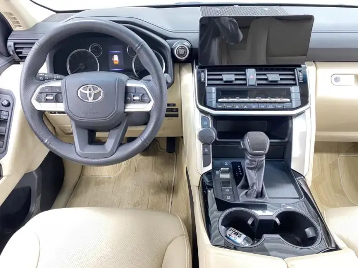 Land Cruiser (import 2024 Model 4.0L Automatic 4WD 7 seat Parallel Imported – фото 8