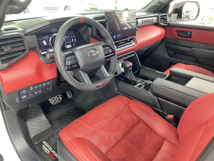 Sequoia 2024 Model 3.5T Automatic 4WD 7 seat Parallel Imported – фото 9