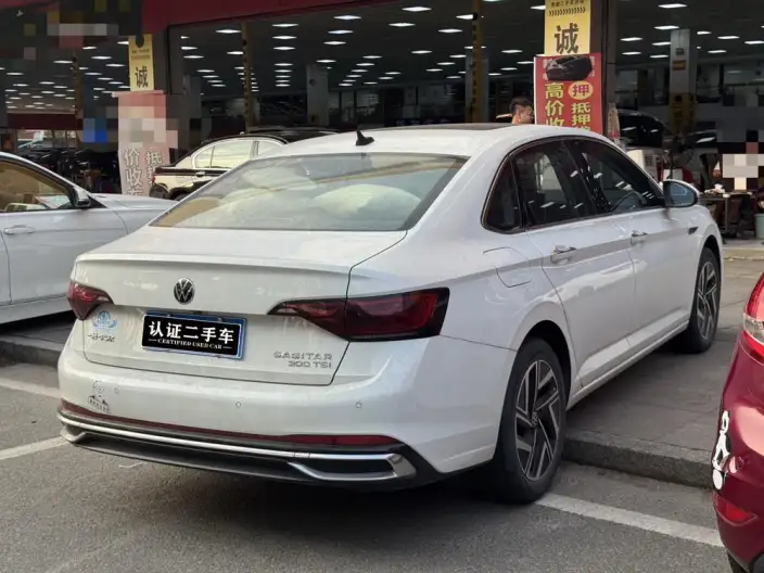 Volkswagen Sagitar 2023 Model 300TSI DSG Beyond Edition – фото 3