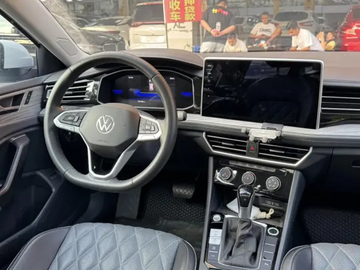 Volkswagen Sagitar 2023 Model 300TSI DSG Beyond Edition – фото 6