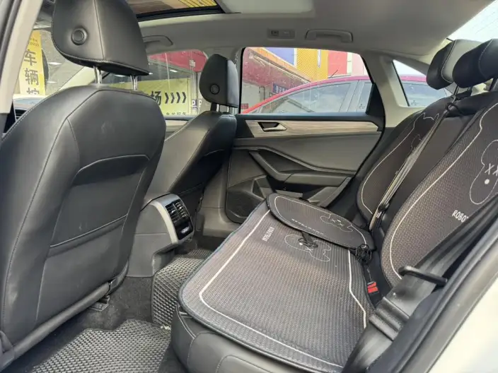 Volkswagen Sagitar 2023 Model 300TSI DSG Beyond Edition – фото 8