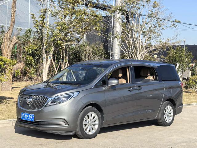 Buick GL8 Модель 2018 года ES 28T Exclusive Country VI – фото 1
