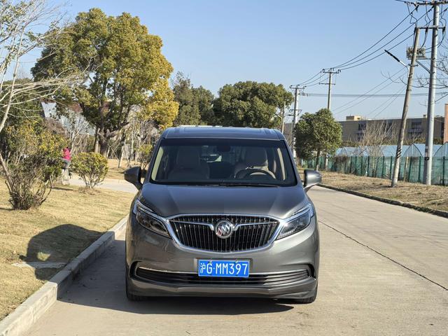 Buick GL8 Модель 2018 года ES 28T Exclusive Country VI – фото 2