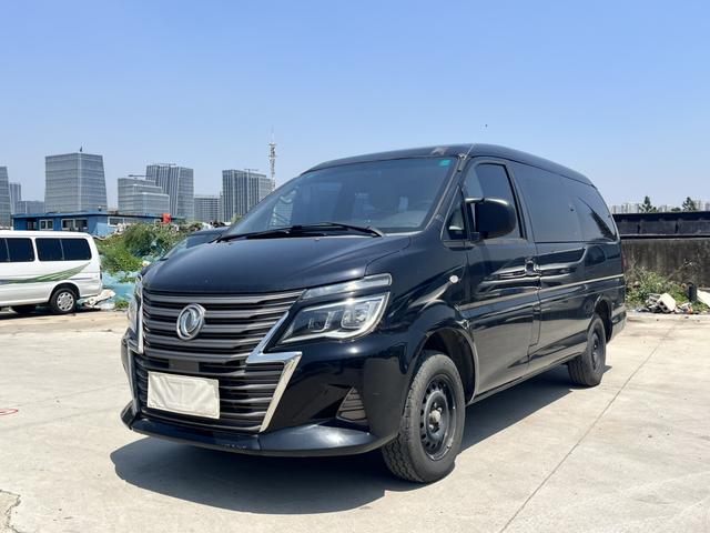 Lingzhi Модель 2020 года M5L 2.0L 7 seat Practical