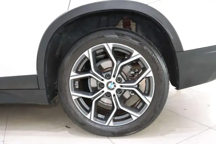 BMW X1 2021 Model Facelift sDrive25Li Leading Model – фото 7