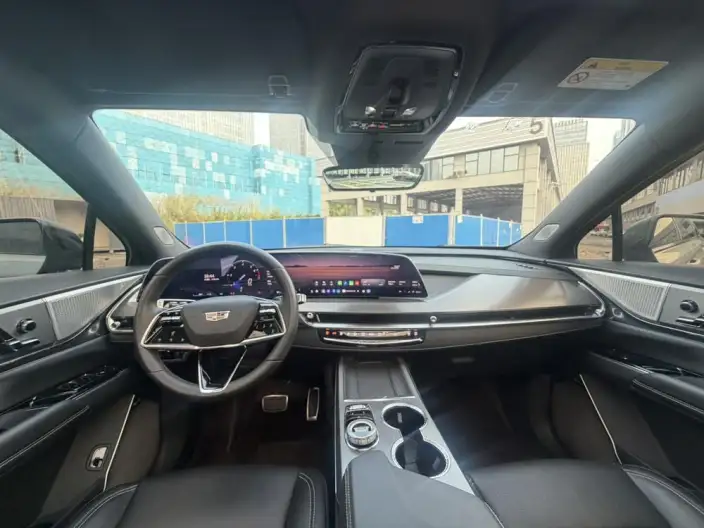 Cadillac XT5 2025 Model 28T 4WD Noble Model – фото 8
