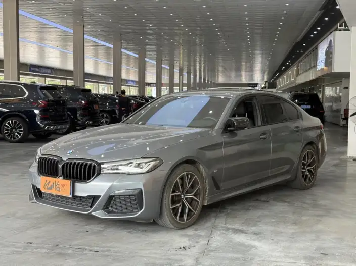 BMW 5 Series Imported 2022 Model 530i M Sports Set – фото 1