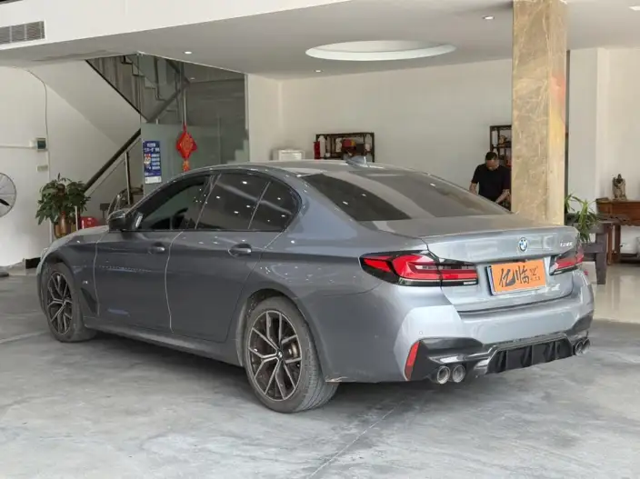 BMW 5 Series Imported 2022 Model 530i M Sports Set – фото 3