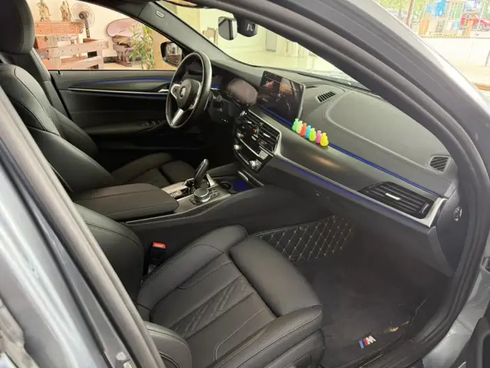 BMW 5 Series Imported 2022 Model 530i M Sports Set – фото 6