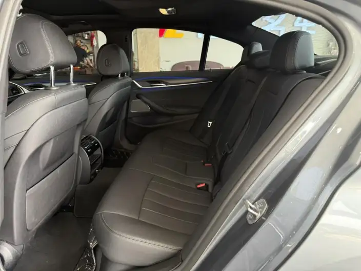 BMW 5 Series Imported 2022 Model 530i M Sports Set – фото 9