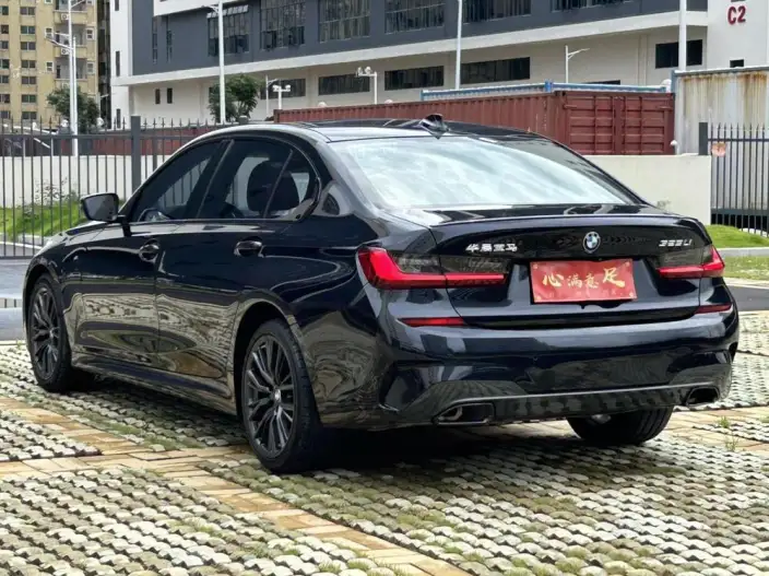 BMW 3 Series 2022 Model 325Li M Sports Night Set – фото 4
