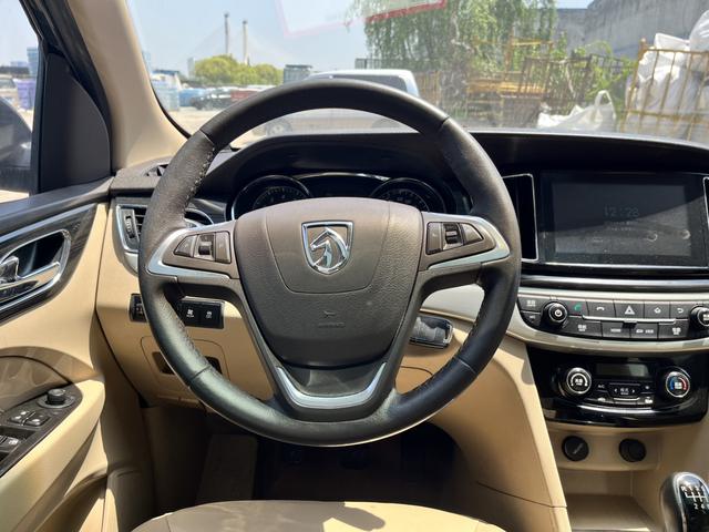 Baojun 730 2016 1.5T Manual Luxury 7-seat – фото 7