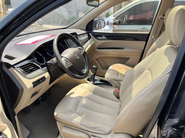 Baojun 730 2016 1.5T Manual Luxury 7-seat – фото 12