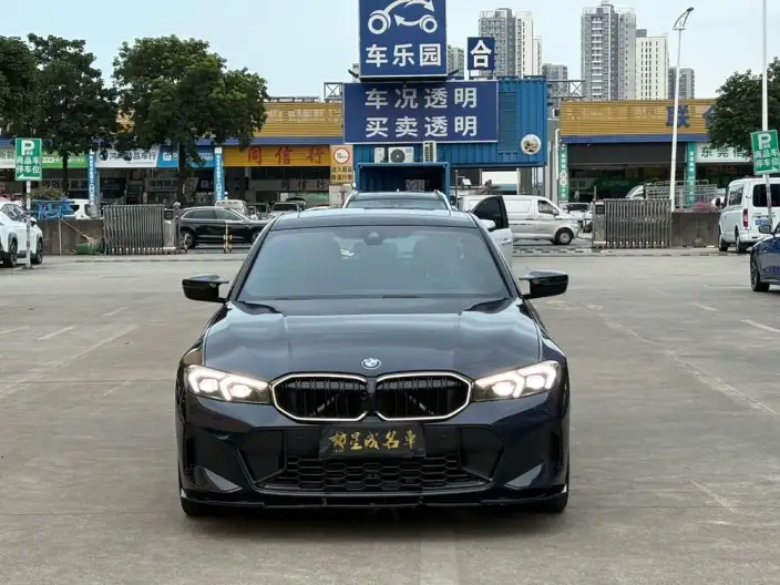 BMW 3 Series 2023 Model 325i M Sports Night Set – фото 2