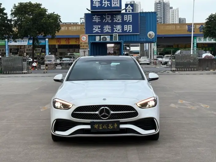 Mercedes-Benz C-Class 2024 Model C 260 L Sports Edition – фото 2