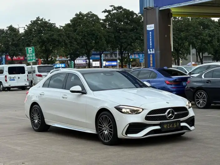 Mercedes-Benz C-Class 2024 Model C 260 L Sports Edition – фото 3